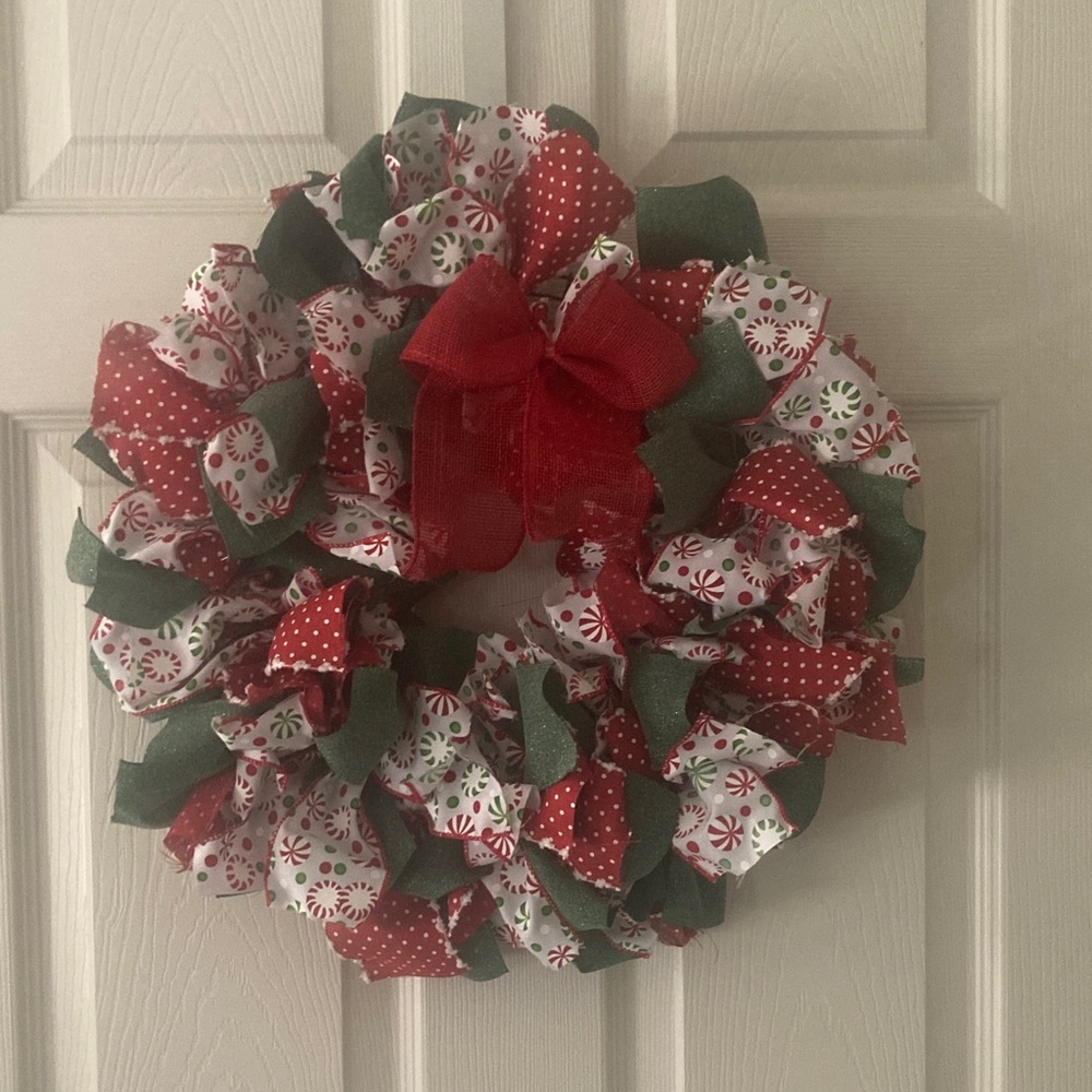 HANDMADE Christmas Holiday Wreath Red Green Peppermint 16”